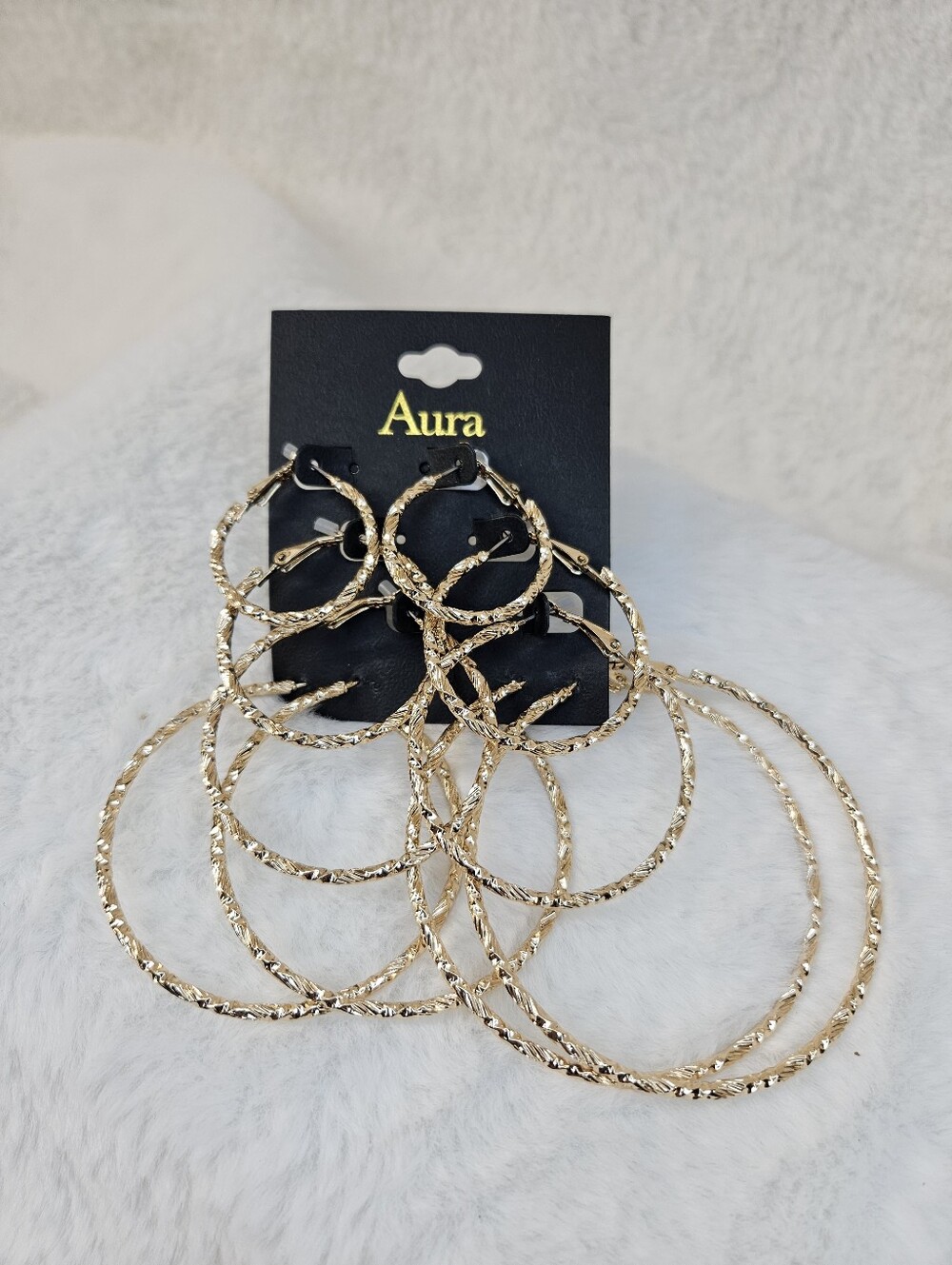 NWT Aura Set Of 5 Hoop Earrings